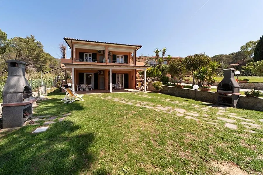 Villa Cecilia - Appartamenti Procchio  İtalya