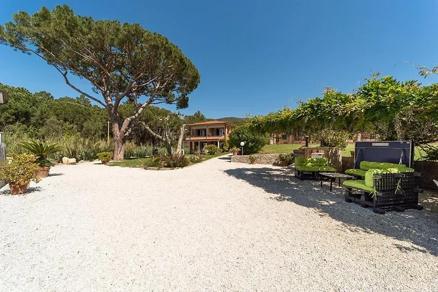 Aparthotel Villa Cecilia - Appartamenti Procchio