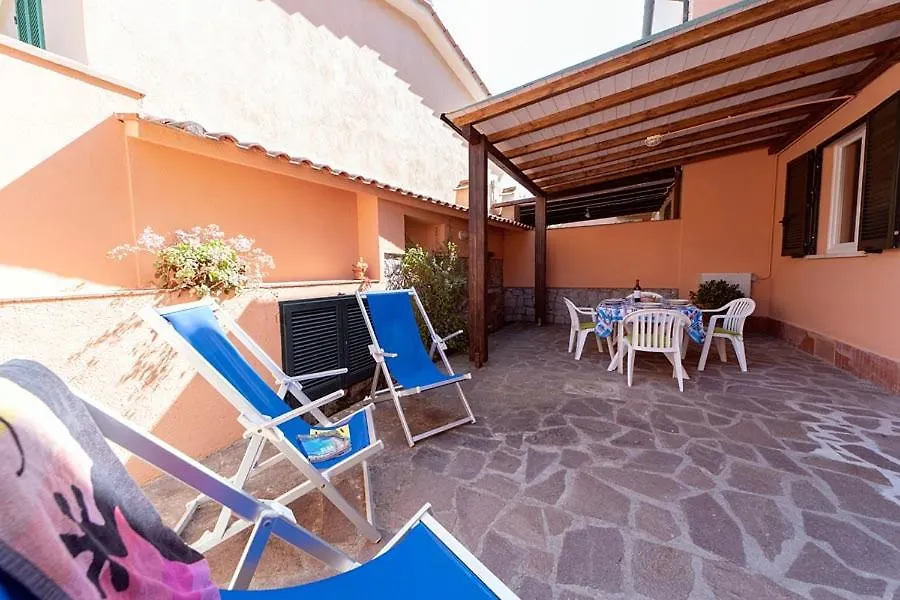 Aparthotel Villa Cecilia - Appartamenti Procchio