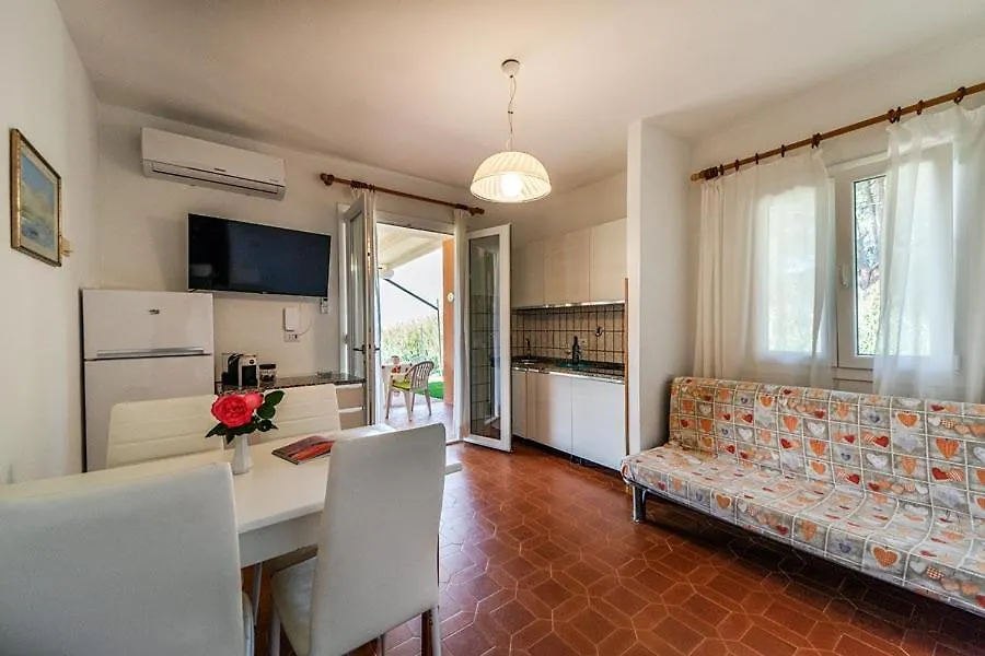 Villa Cecilia - Appartamenti Procchio  Aparthotel Procchio (Isola d'Elba)